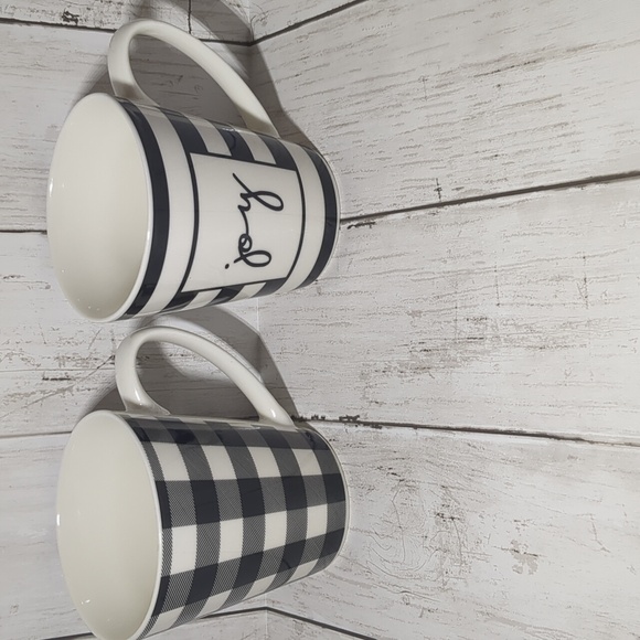 California Pantry Matching Plaid and Striped Mugs in Black and White - Picture 3 of 6